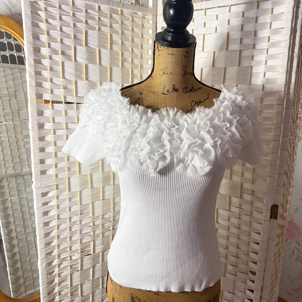 White Ruffle Knit Shabby-Chic Blouse